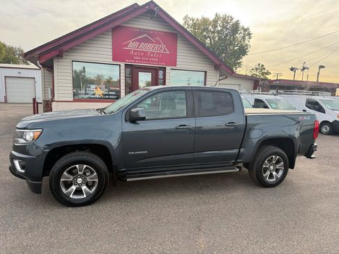 Used 2019 Chevrolet Colorado Z71 AWD/4WD image 5