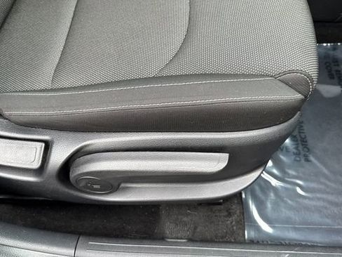 Used 2023 Kia Forte LXS w/ LXS Technology Package FWD image 23