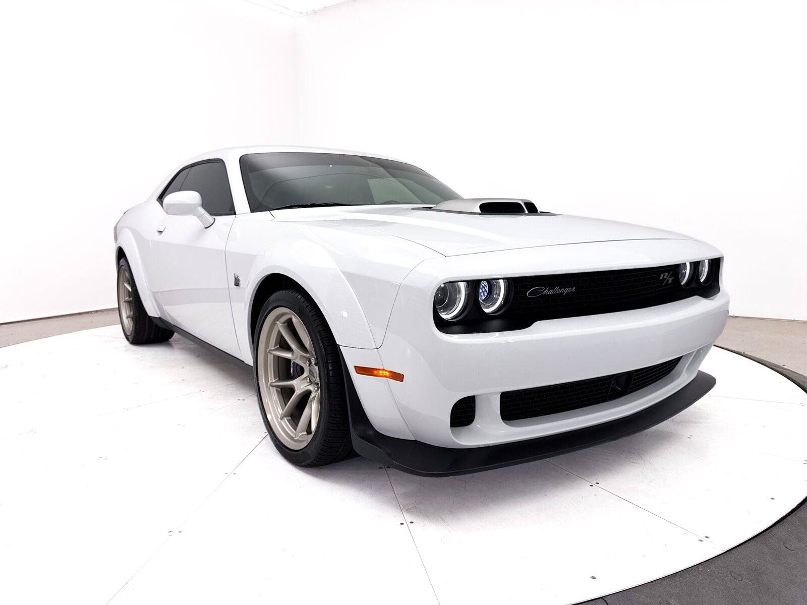 Used 2023 Dodge Challenger R/T Scat Pack RWD image 14