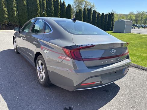 Used 2023 Hyundai Sonata SE FWD image 6