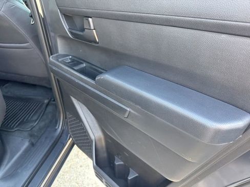 Used 2025 Toyota Tacoma SR5 image 18