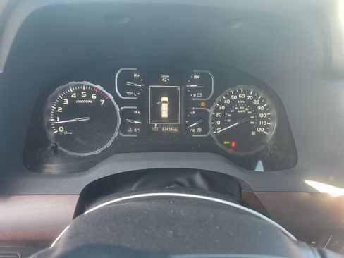 Used 2018 Toyota Tundra Limited w/ Limited Premium Package image 14