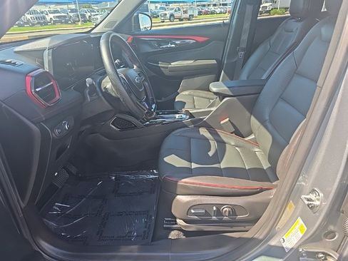 Used 2024 Chevrolet TrailBlazer RS w/ Convenience Package image 26
