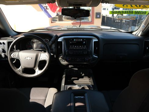 Used 2018 Chevrolet Silverado 1500 LT w/ All Star Edition image 23