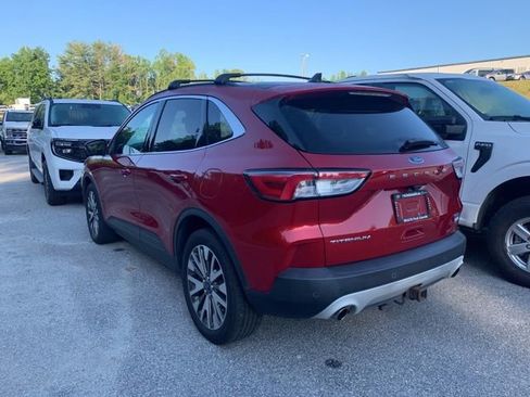Used 2020 Ford Escape Titanium AWD/4WD image 6