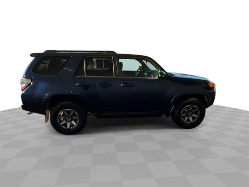 Used 2022 Toyota 4Runner TRD Off-Road Premium image 9