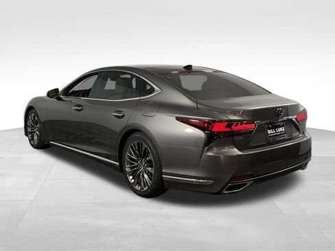 Used 2023 Lexus LS 500 w/ Interior Upgrade Package RWD image 8
