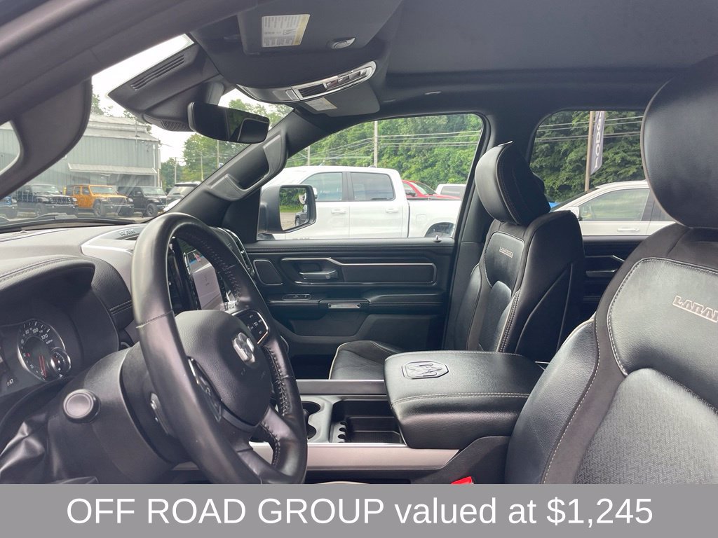 Used 2024 RAM 1500 Laramie AWD/4WD image 9