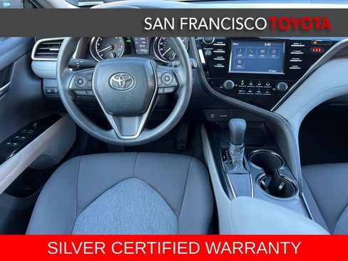 Certified 2018 Toyota Camry LE image 29
