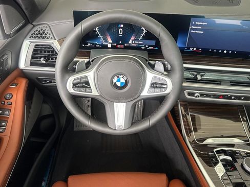 New 2026 BMW X7 xDrive40i w/ M Sport Package AWD/4WD image 26