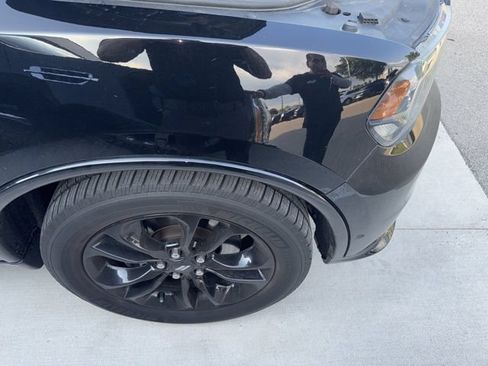Used 2020 Dodge Durango R/T w/ Technology Group AWD/4WD image 19