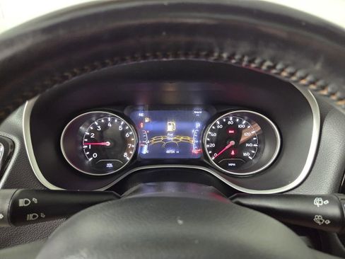 Certified 2019 Jeep Compass Limited image 14