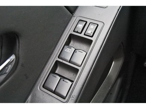 Used 2024 Nissan Frontier SV w/ Technology Package RWD image 20