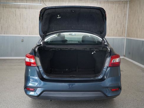 Used 2017 Nissan Sentra SV FWD image 33