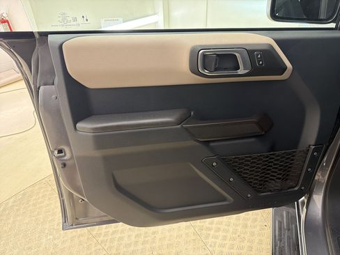 Used 2024 Ford Bronco Wildtrak AWD/4WD image 12