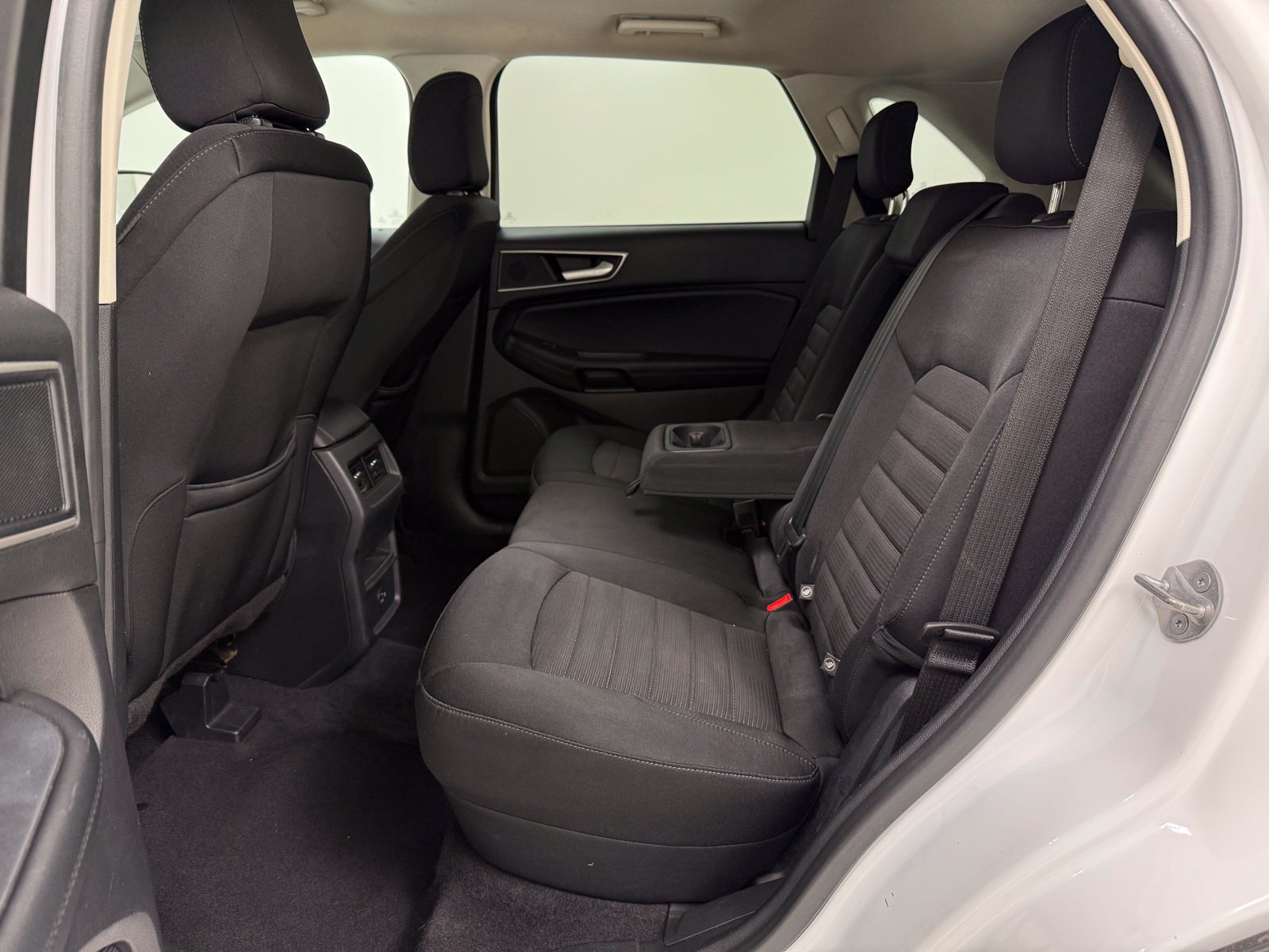 Used 2021 Ford Edge SEL FWD image 18