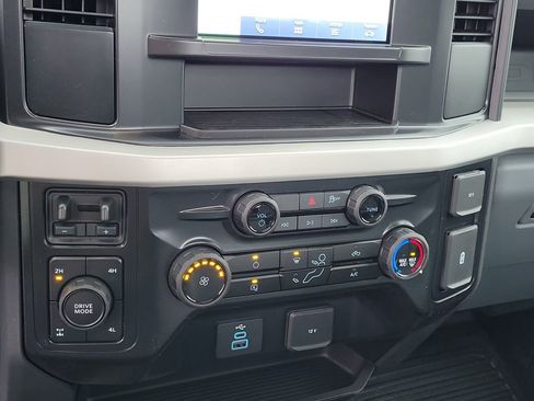 New 2026 Ford F250 XL w/ XL Off-Road Package image 28