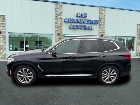 Used 2019 BMW X3 xDrive30i w/ Premium Package image 2
