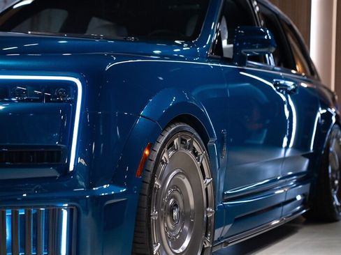 Used 2026 Rolls-Royce Cullinan AWD/4WD image 11