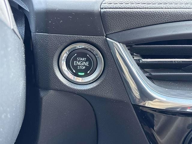 Used 2025 Buick Encore GX Sport Touring w/ Advanced Technology Package AWD/4WD image 21