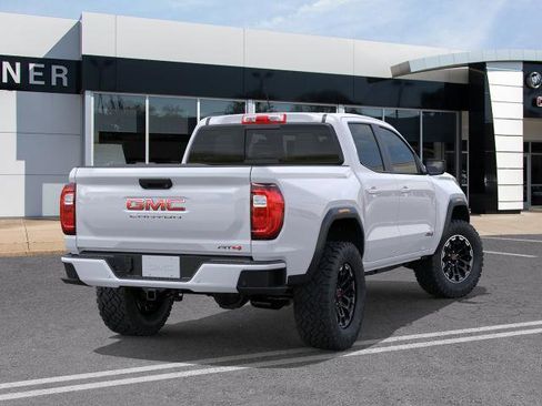 New 2026 GMC Canyon AT4 AWD/4WD image 4