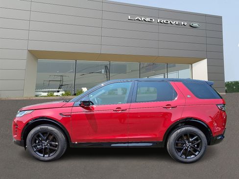 Certified 2025 Land Rover Discovery Sport Dynamic SE image 6