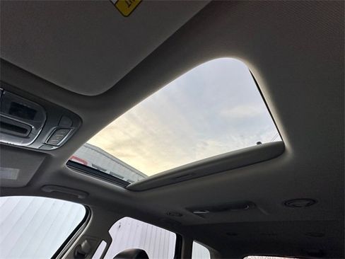 Used 2022 Kia Telluride S image 28