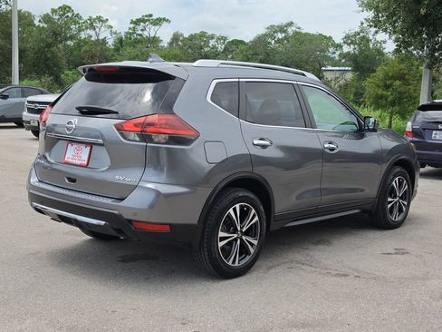 Used 2020 Nissan Rogue SV w/ Premium Package AWD/4WD image 6