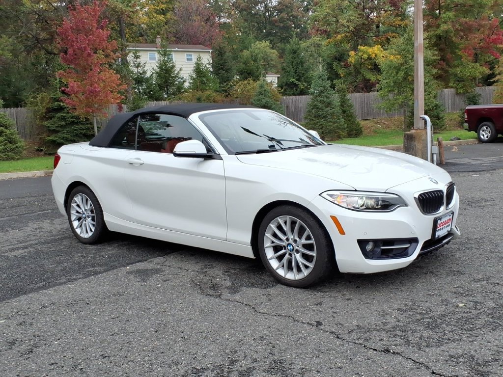 Used 2016 BMW 228i xDrive Convertible AWD/4WD image 1