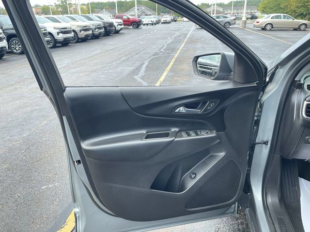 Used 2024 Chevrolet Equinox LT FWD image 21