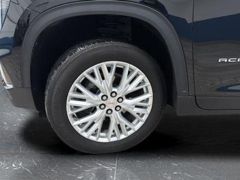 Used 2024 GMC Acadia Elevation w/ Trailering Package AWD/4WD image 12