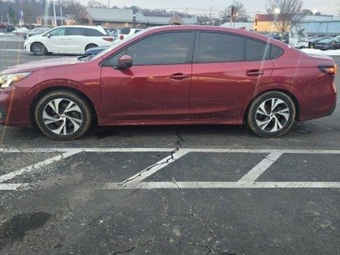 Used 2024 Subaru Legacy Premium image 4