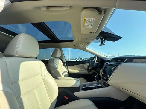 Used 2021 Nissan Murano SL w/ SL Moonroof Package FWD image 24