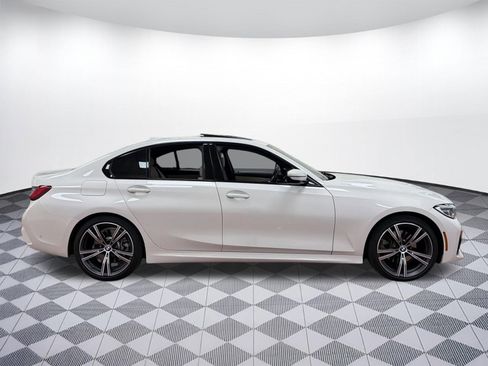 Used 2020 BMW 330i xDrive Sedan w/ M Sport Package AWD/4WD image 8