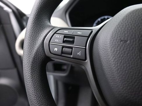 New 2026 Honda HR-V LX image 18