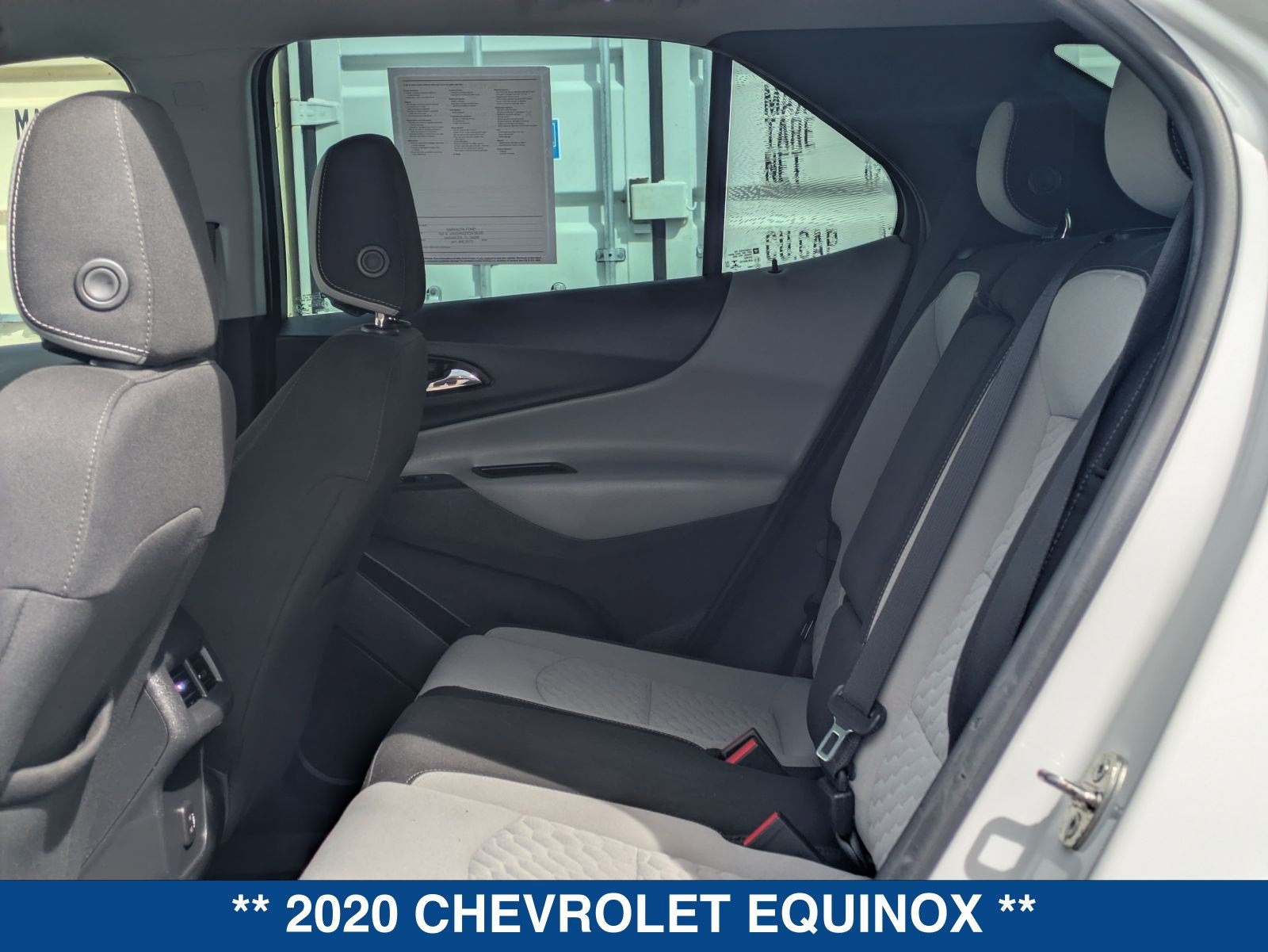 Used 2020 Chevrolet Equinox LS FWD image 15