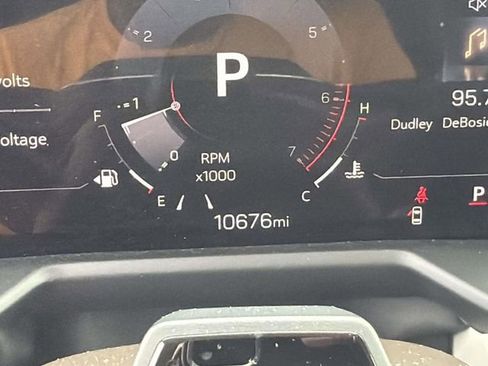 Used 2024 GMC Acadia Denali w/ Super Cruise Package FWD image 33