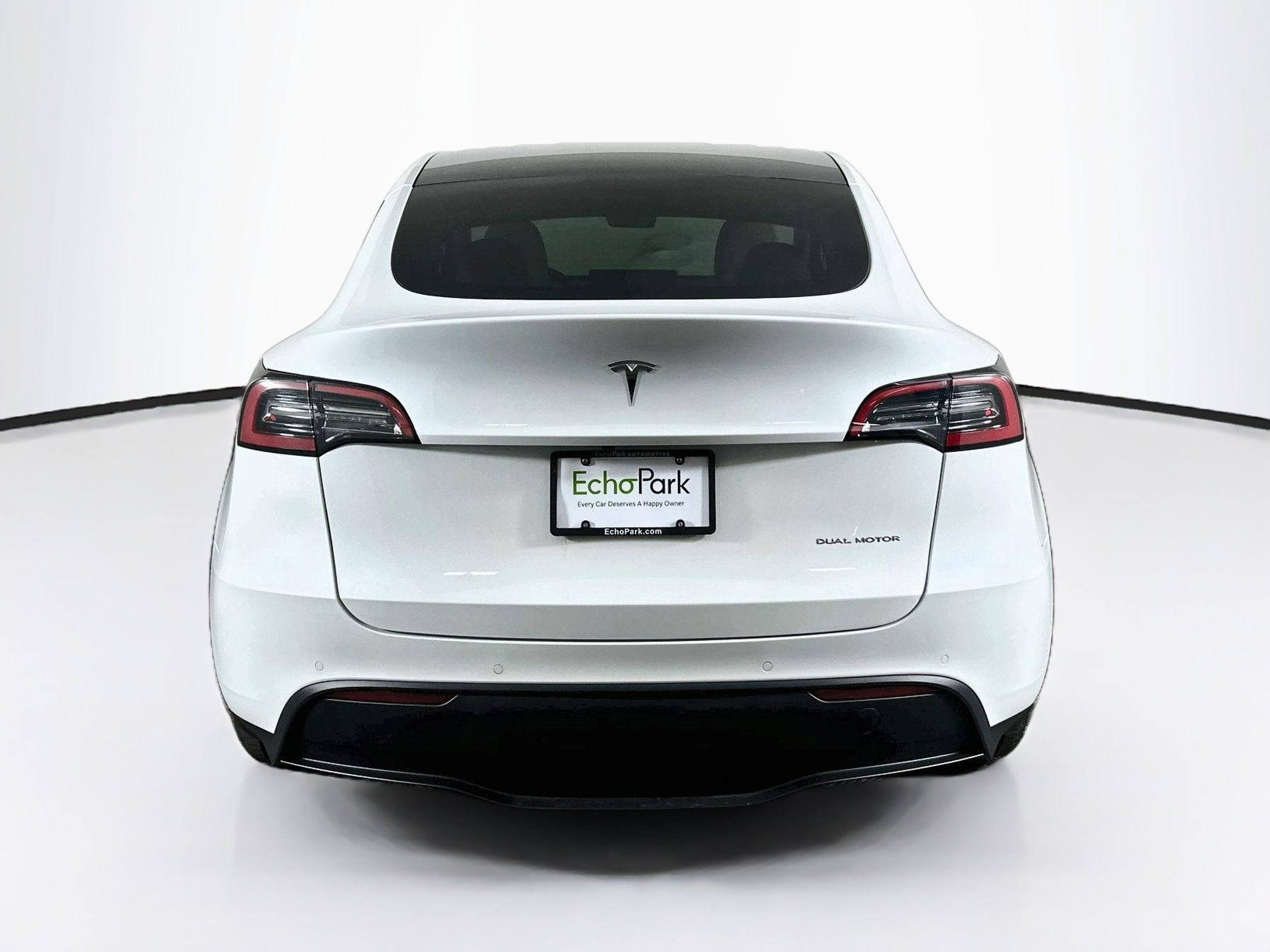 Used 2022 Tesla Model Y Long Range AWD/4WD image 7
