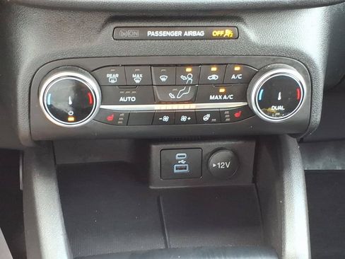 Used 2023 Ford Escape Active AWD/4WD image 17