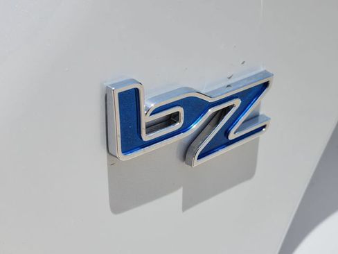 New 2026 Toyota bZ FWD image 8