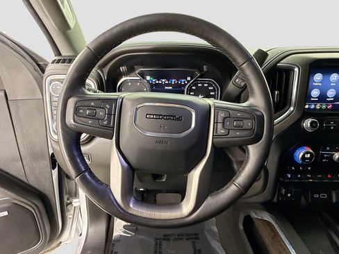 Used 2021 GMC Sierra 2500 Denali AWD/4WD image 12