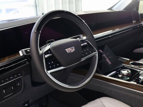 Used 2026 Cadillac Escalade Platinum Sport w/ LPO, Floor Liner Package image 22