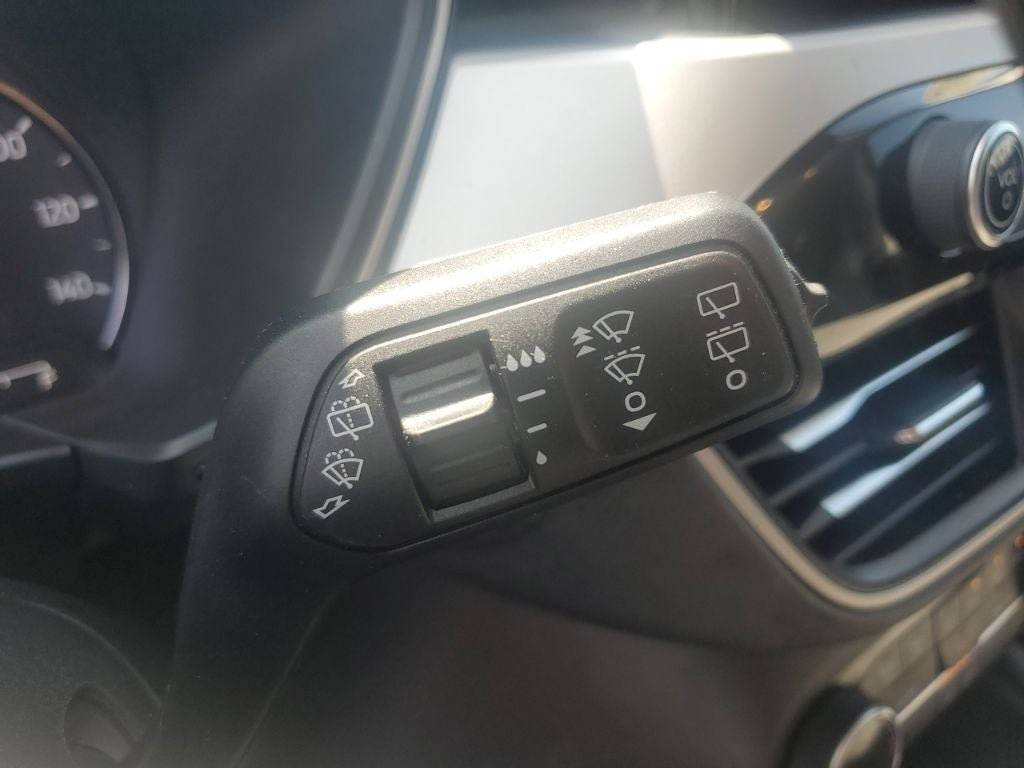 Used 2022 Ford Escape SE AWD/4WD image 24