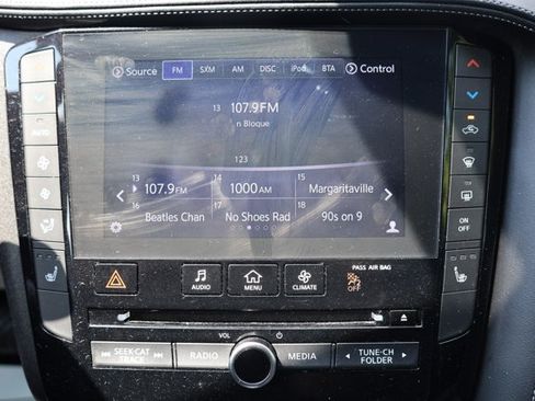 Used 2019 INFINITI QX50 Essential w/ Premium Heat Package AWD/4WD image 19