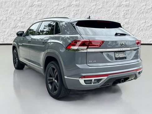 Used 2021 Volkswagen Atlas Cross Sport SE w/ V6 Towing Package FWD image 5