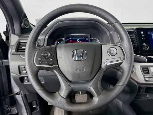 Used 2022 Honda Pilot Sport image 11