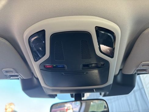 Used 2025 Subaru Legacy Premium image 16