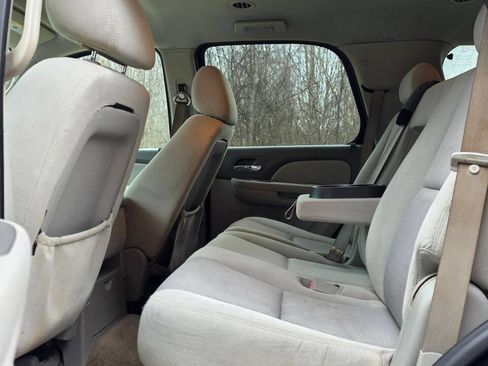 Used 2009 Chevrolet Tahoe LS image 12