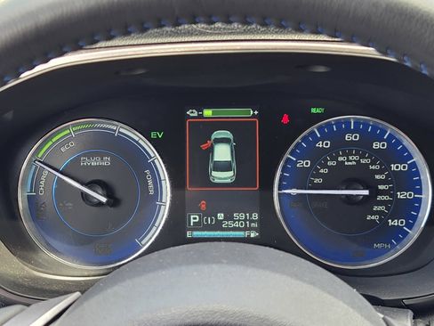 Used 2023 Subaru Crosstrek Hybrid AWD/4WD image 22