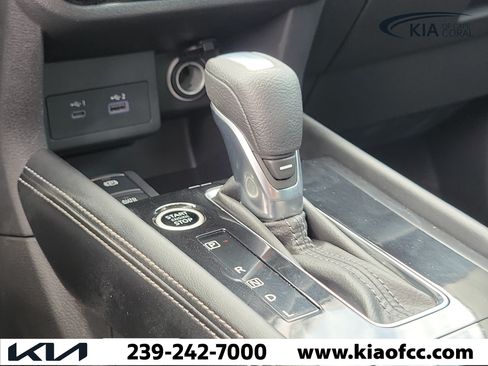 Used 2022 Nissan Kicks SV FWD image 29
